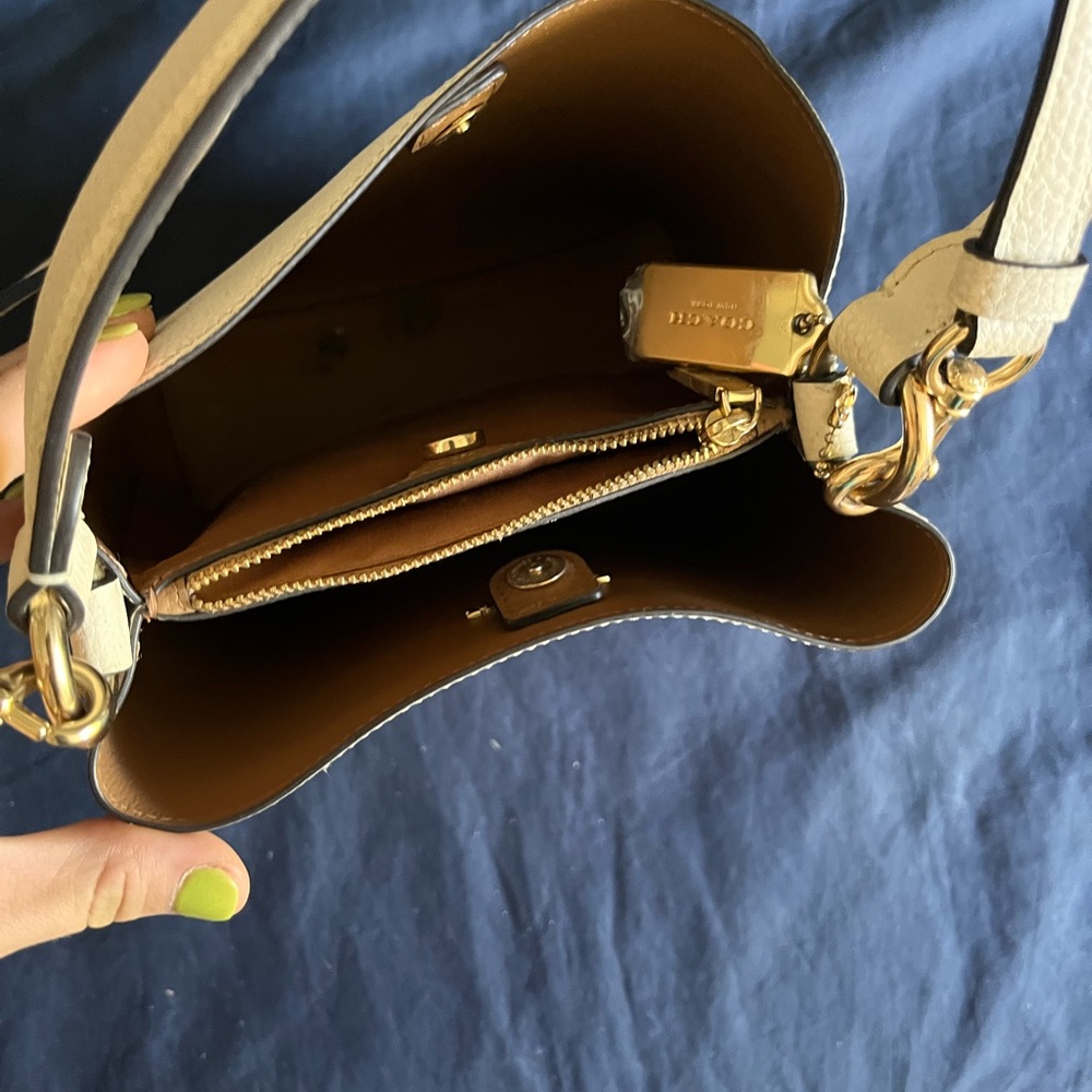 Cream Coach Bucket Bag w/ Gold Hardware - Picture 3 of 3
